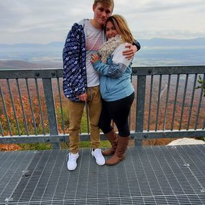 Meet your Posher, Logan